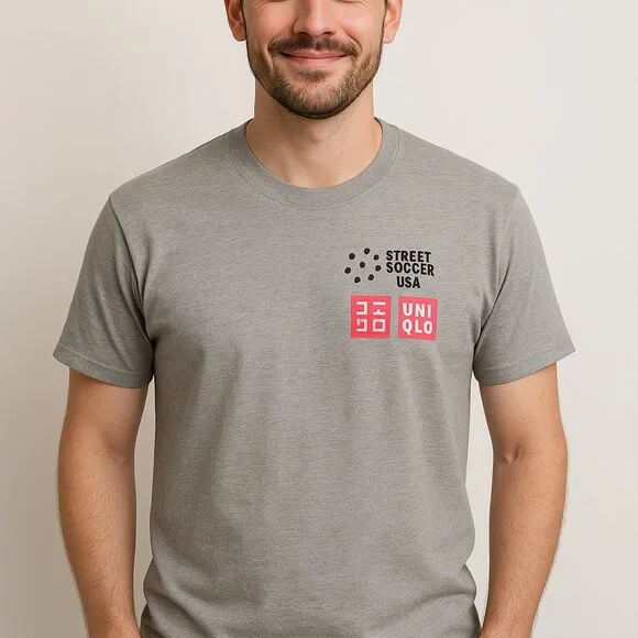 Mens Uniqlo T-shirt "Street Soccer USA" Uniqlo gray t-shirt Size XL - Picture 1 of 4